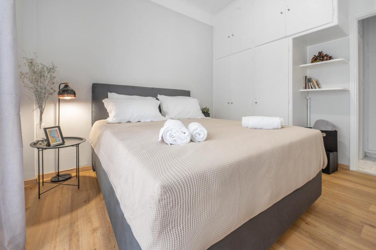 Luxury 2 Bdroom Apt- Megaro Mousikis Афіни Екстер'єр фото